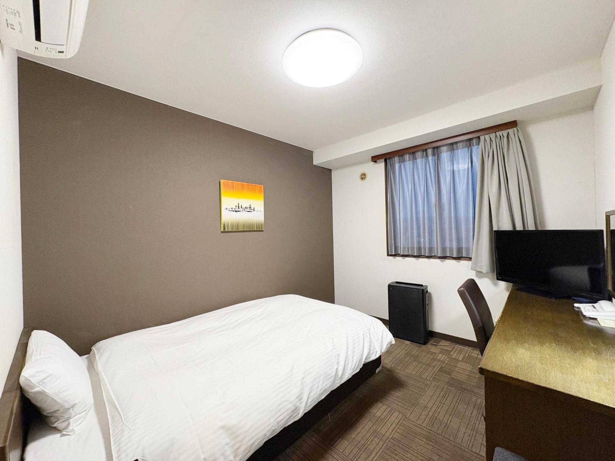 Hotel Route-Inn Court Minami Alps מראה חיצוני תמונה